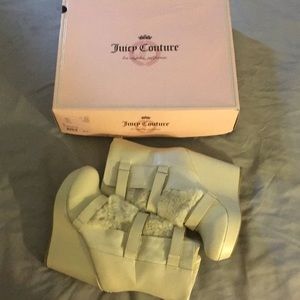 Juicy couture heel winter boot